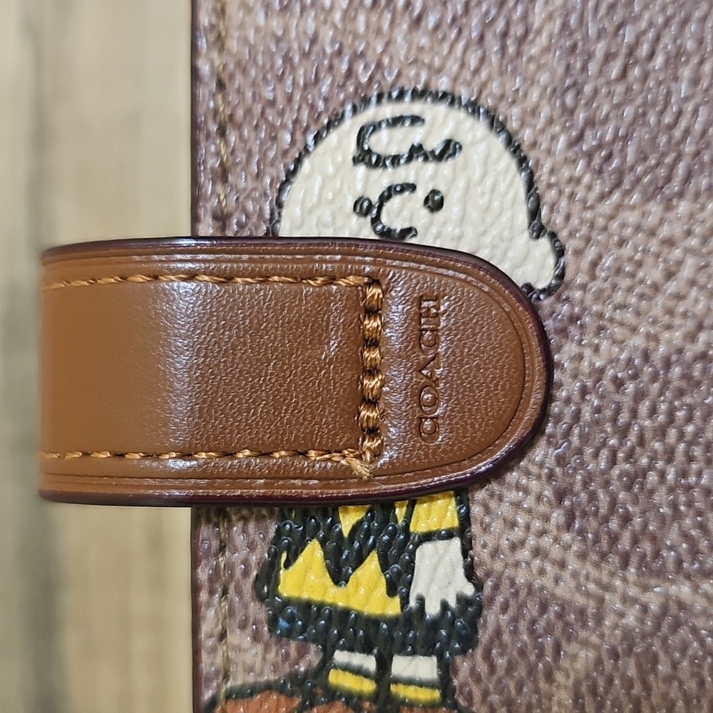 NWOT Coach x Peanuts Notebook In Signature Canvas - Picture 7 of 17